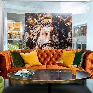 **** Hotell Leonardo Boutique Termini Italien